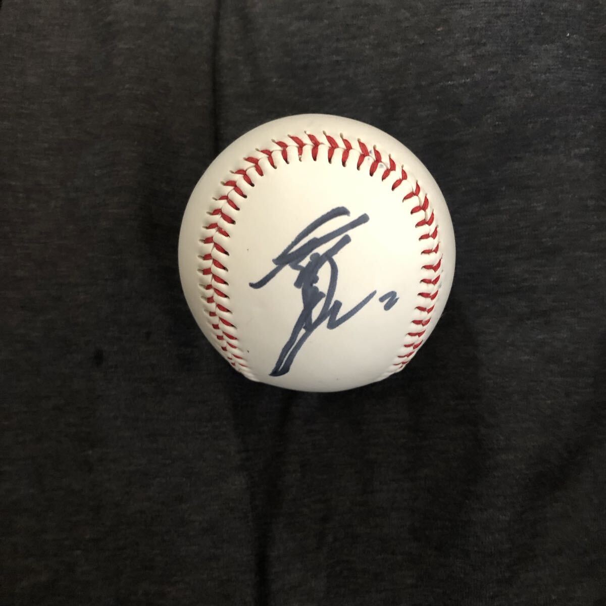 元ベイスターズ  楽天イーグルス   渡辺直人 選手 直筆サインボール拍卖