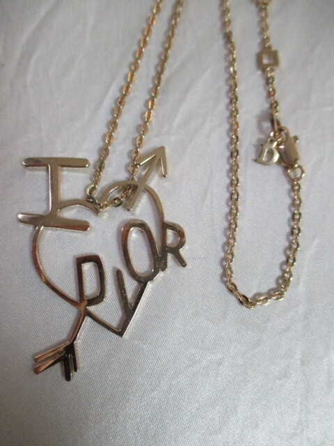 Dior ディオール ハート型ネックレス(USED)83125MP)拍卖