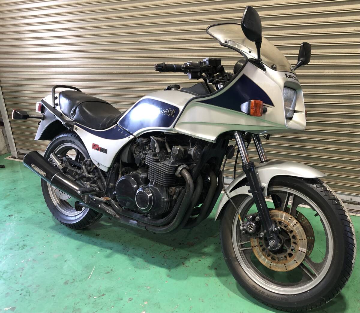 GPZ750 昭和59年登録 書類付 ベース車両 国内物 エンジン実動確認 シルバー×ネイビー GPZ750F GPZ1100 Z1100GP Z750GP GPZ900 GPZ1100F拍卖