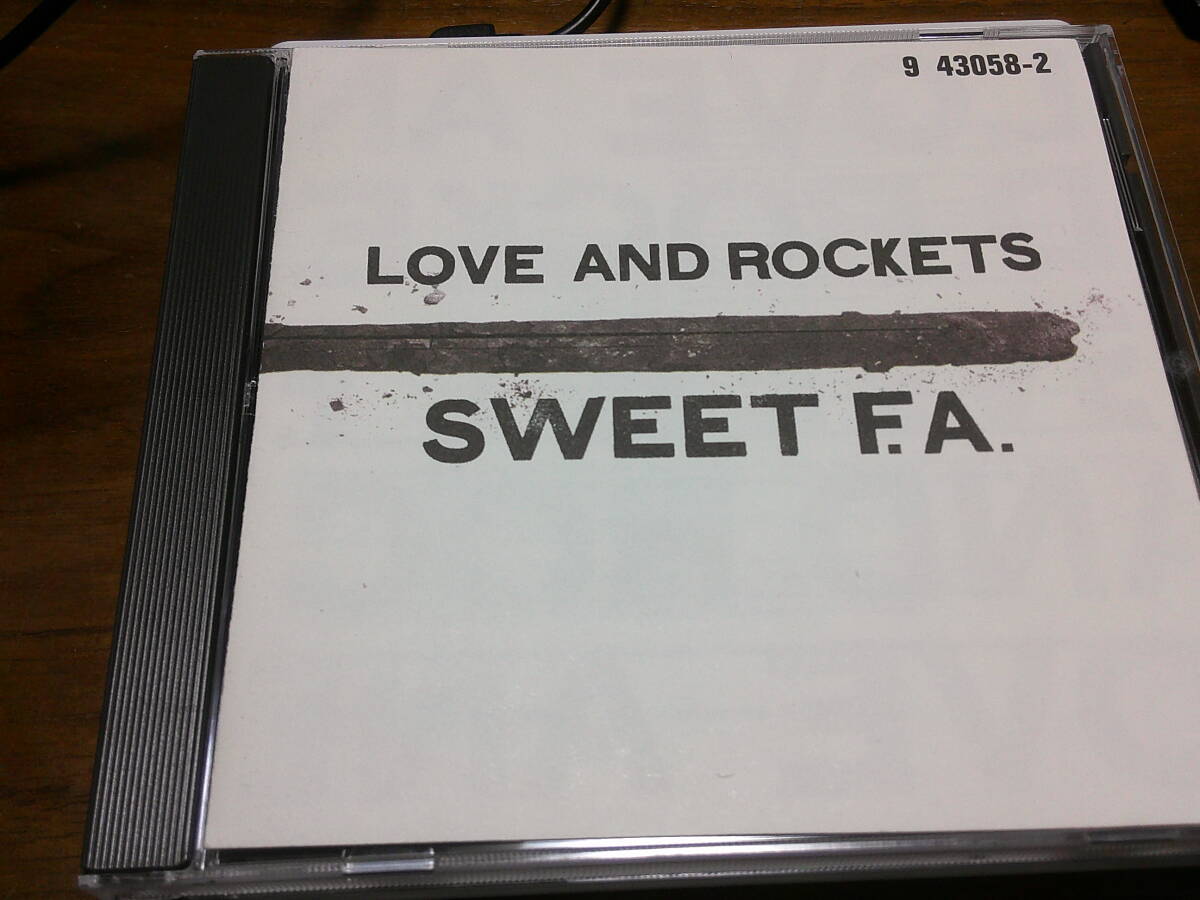 Love And Rockets《 Sweet F.A. 》★バウハウス拍卖