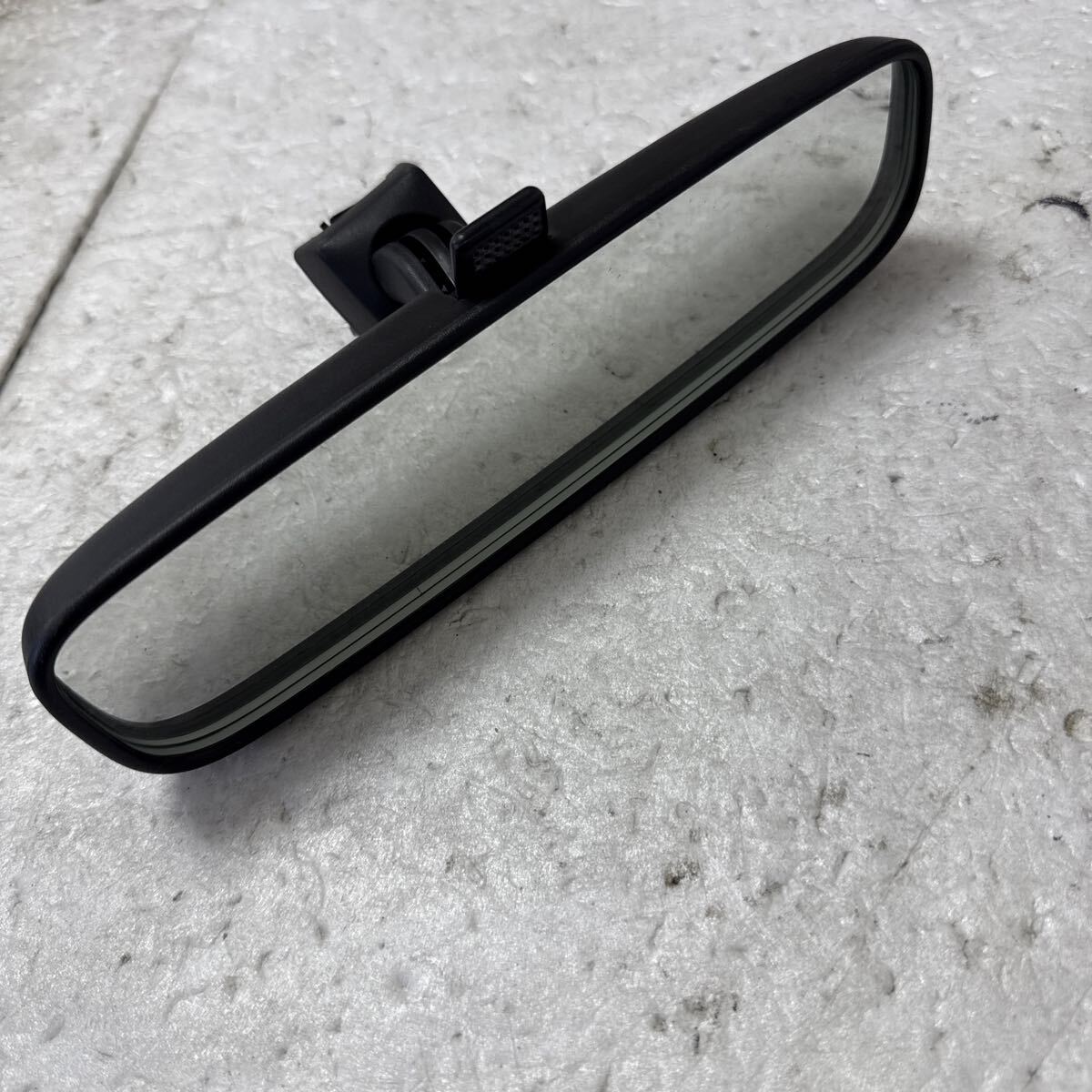 342 トヨタ ZVW 30 プリウス 後期 ルームミラー バックミラー 黄-982拍卖