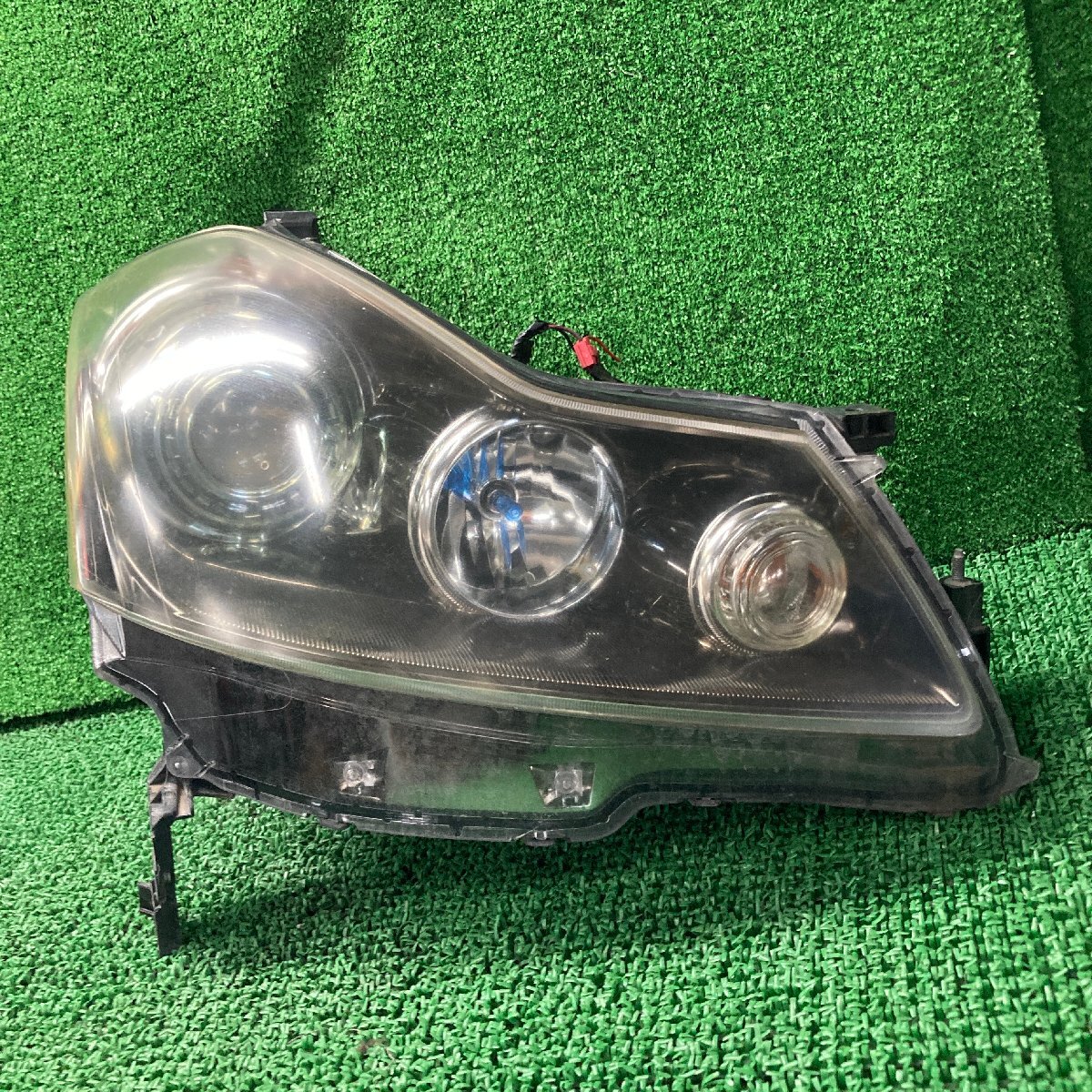 ♪♪フーガ 250GT Y50 右 ヘッドライト ヘッドランプ STANLEY P4770(W5002)♪♪拍卖