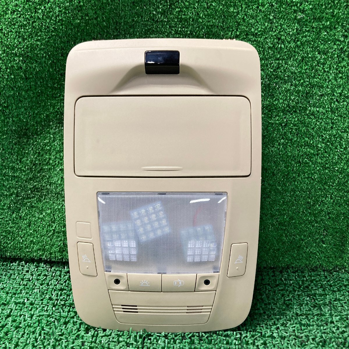 ♪♪値下げ再出品!! クラウン ロイヤル AWS210 ルームランプ 室内灯 1D111-192G(W5374)♪♪拍卖