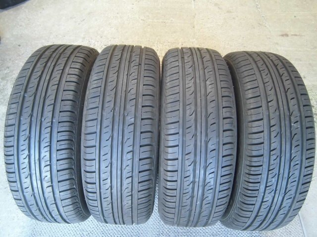225/60R17 99V DUNLOP (4本セット) 2020年製 GRANDTREK PT3 9分山程度【個人名宅配送不可】拍卖