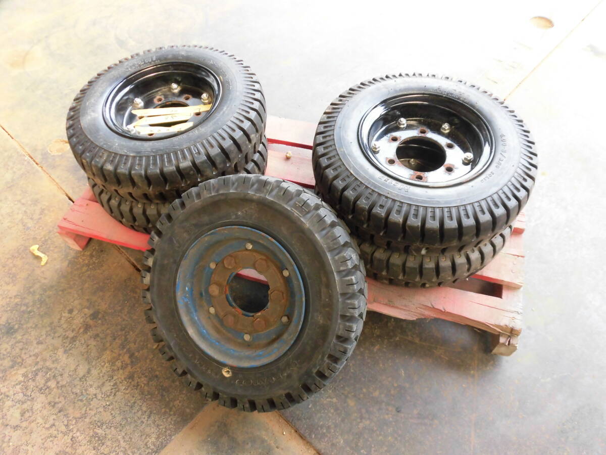 フォークリフト用タイヤ(AICHI MC130 4.00-8/3.00) ホイール 4本セット 中古品インボイス対応可能です。拍卖