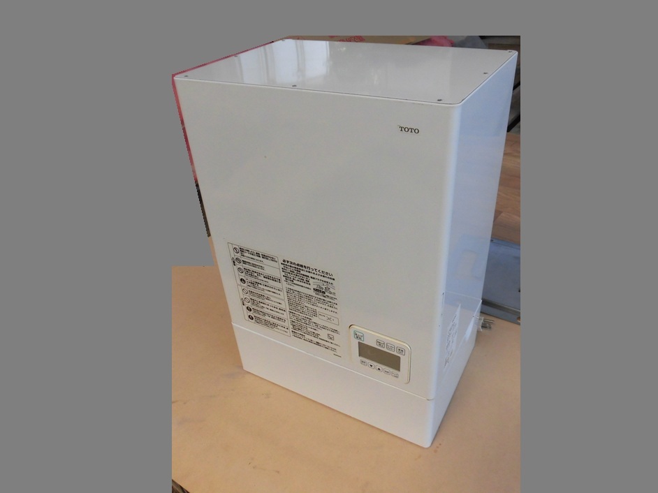 TOTO 電気温水器 (REDJ12A1R) 中古品、インボイス対応可能です。拍卖