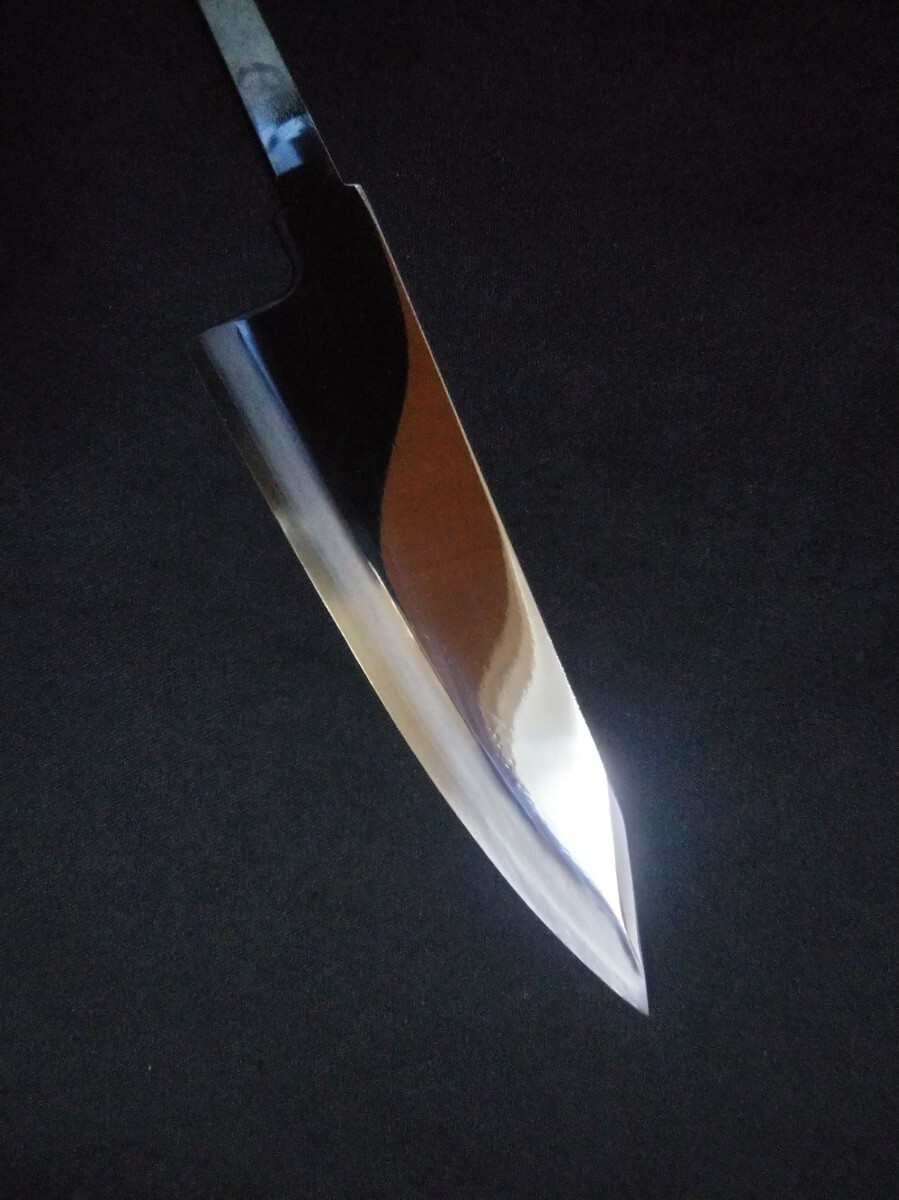 城山刃物製作所(堺業務用刃物メーカー直売)刃渡り五寸 切付け型万能包丁 銀三鋼 平鏡面 紫檀柄 拍卖