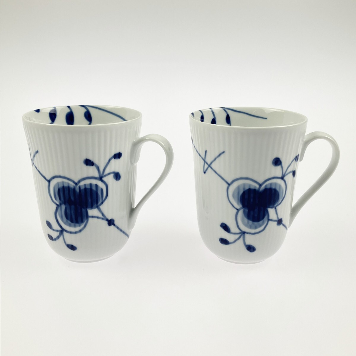 ▽▽ ROYAL COPENHAGEN ロイヤル・コペンハーゲン マグカップ 2個セット 洋食器 メガマグ 箱無し 目立った傷や汚れなし拍卖