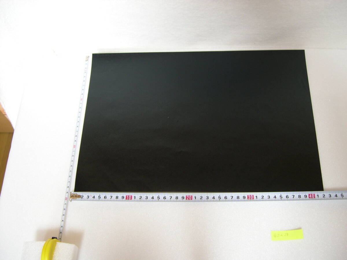 オ003c レザー風ペーパー 本のカバー・カメラボディー・箱やケース等の修理装飾に A3 5枚拍卖