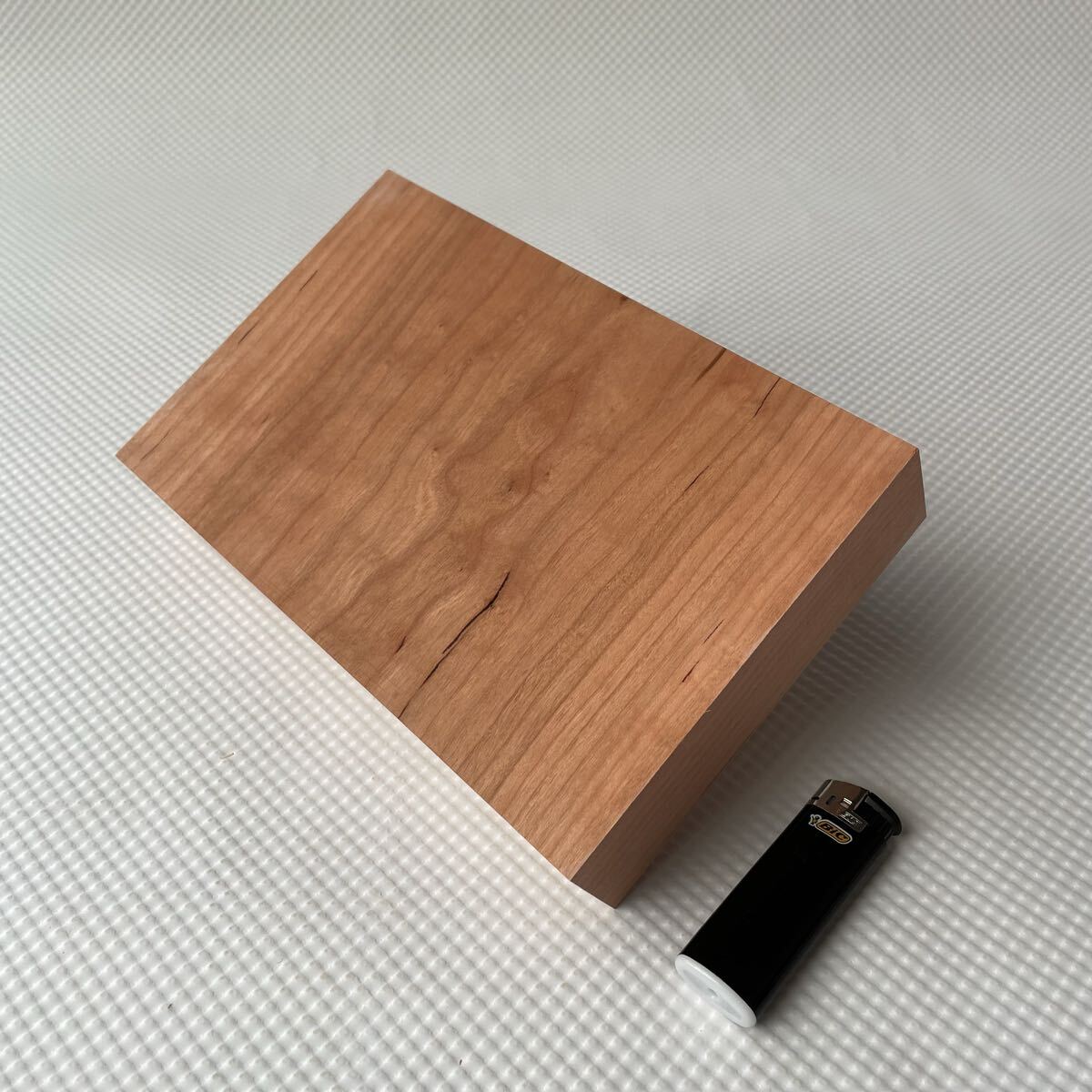 no.420/無垢材/無垢板/乾燥材/ブラックチェリー/厚み40mm幅235mm長さ147mm/木材工作/木材小物工作/ハンドメイド/無垢小物/ 木工 拍卖