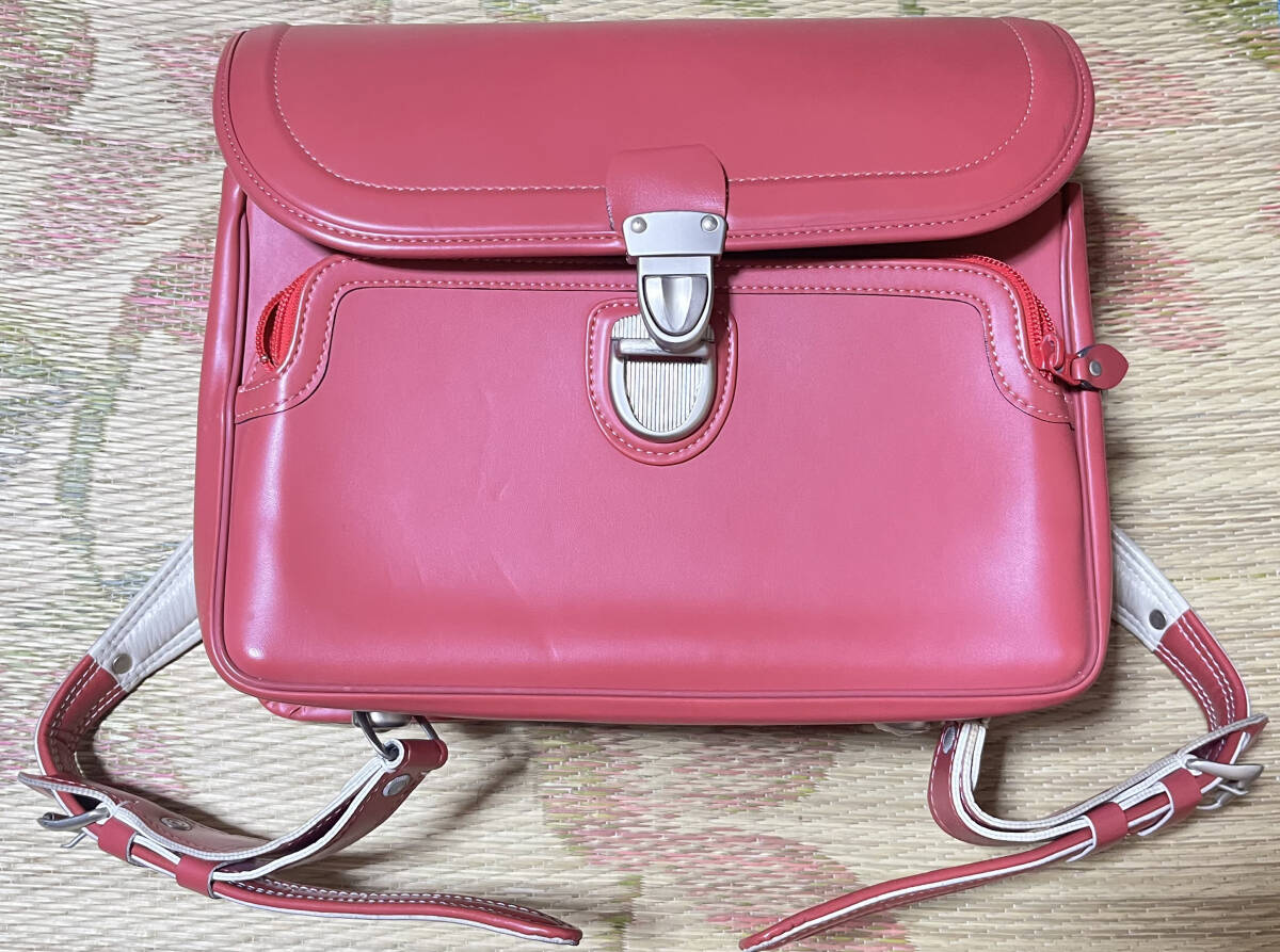 ★★ユニークなデザインのランドセル (中古)★★拍卖