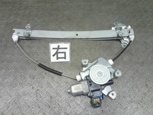日産(NISSAN)※同梱不可※ジューク YF15 右フロントドアレギュレータ・モーター 品番 80730-JX00C 動作OK ワイヤー式拍卖