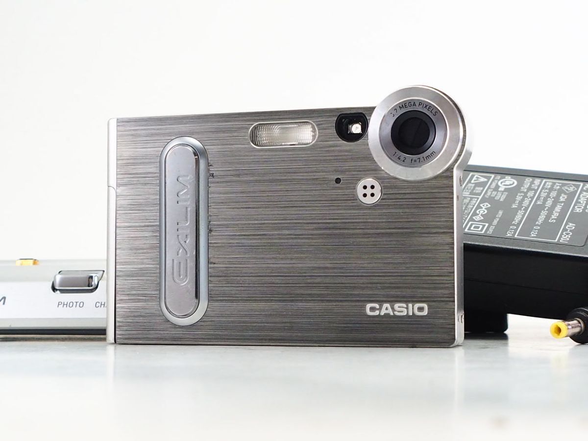 ★外観美品★ カシオ CASIO EXILIM EX-S3 充電アダプタ付き E0298拍卖