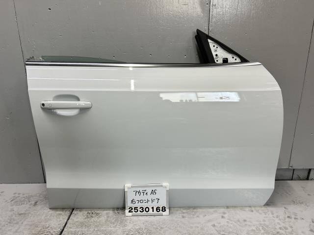 アウディ A5 スポーツバック 8TCDNL 右フロントドア ガラス付 右ハンドル車 後期 8T 2.0TFSIクワトロ LS9R 1H1 016491拍卖