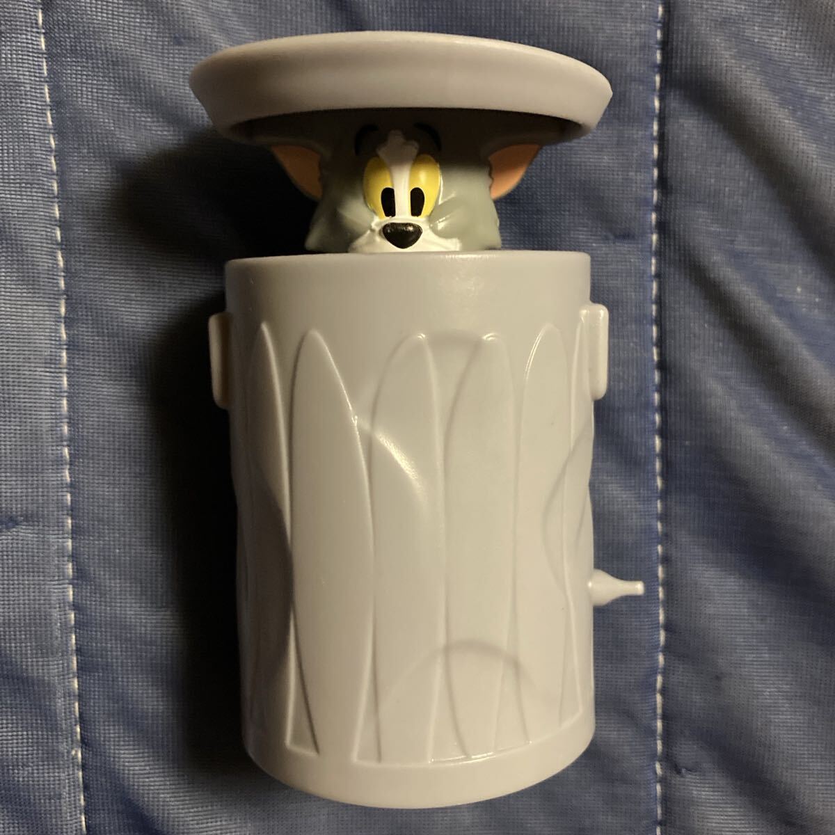 マクドナルド トムとジェリー 第2弾 ハッピーセット ゴミ箱にかくれたトム フィギュア グッズ トム&ジェリー マック マクド拍卖