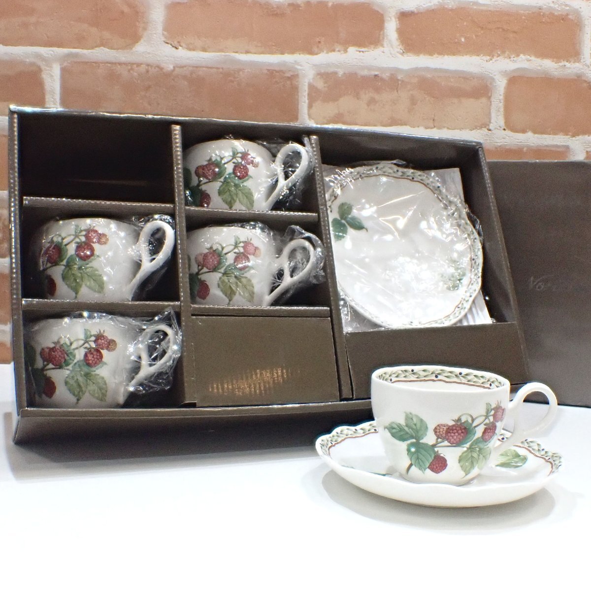 8732T 未使用 Noritake ノリタケ ロイヤルオーチャード 9461J カップ&ソーサー 5客セット 廃番品 現オーチャードガーデン C/S 洋食器 茶器拍卖