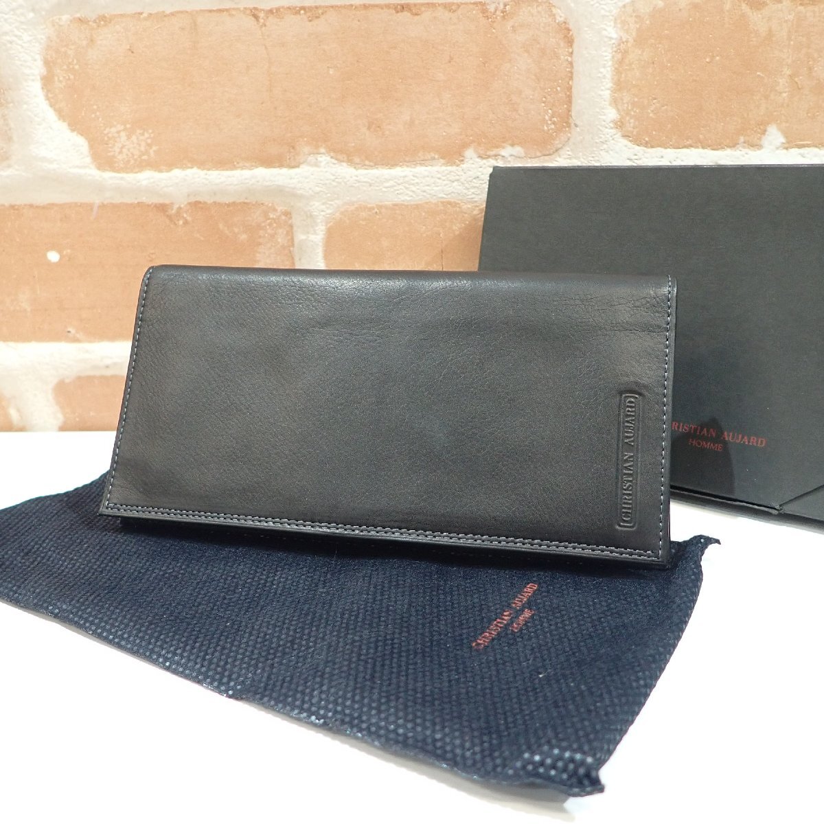 8793 未使用 CHRISTIAN AUJARD カーフスキン 長財布 ブラック系 仔牛革 クリスチャンオジャール Paris イトキン レザーウォレット拍卖