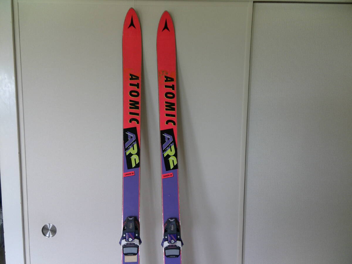 ARC 昔のスキーです アトミック ARC 185cm ビンディングはチロリアン 590です 飾りに?拍卖