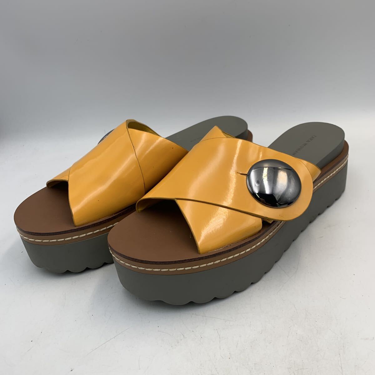 T616 ZARA ザラ レディース 厚底サンダル 36 約 23cm ゴールドイエロー ブラウン 合皮拍卖