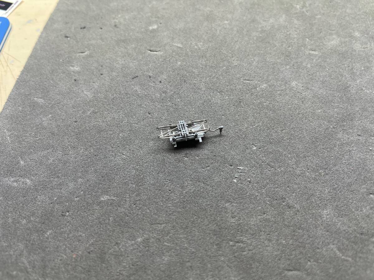 KATO 四国8000系 パンタグラフ+台座拍卖