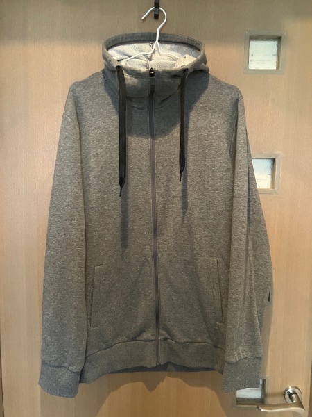 【中古】asics アシックス フードジップパーカー サイズXL グレー拍卖