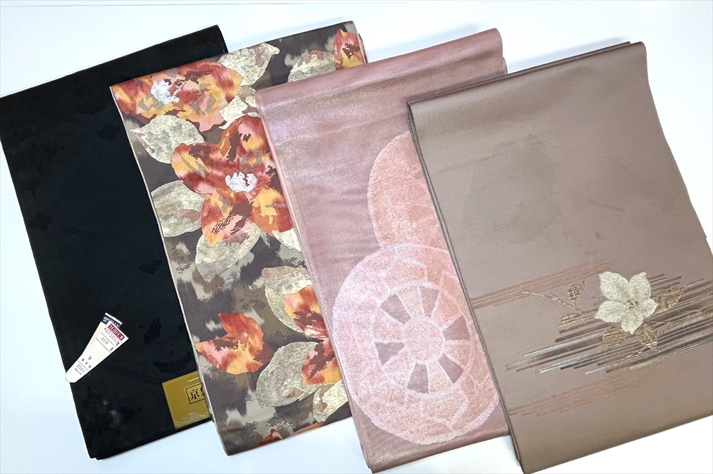 花とら●リサイクル帯 袋帯 名古屋帯 喪用 4本まとめて 未使用品含む リメイク 素材 紗 博多 250720拍卖