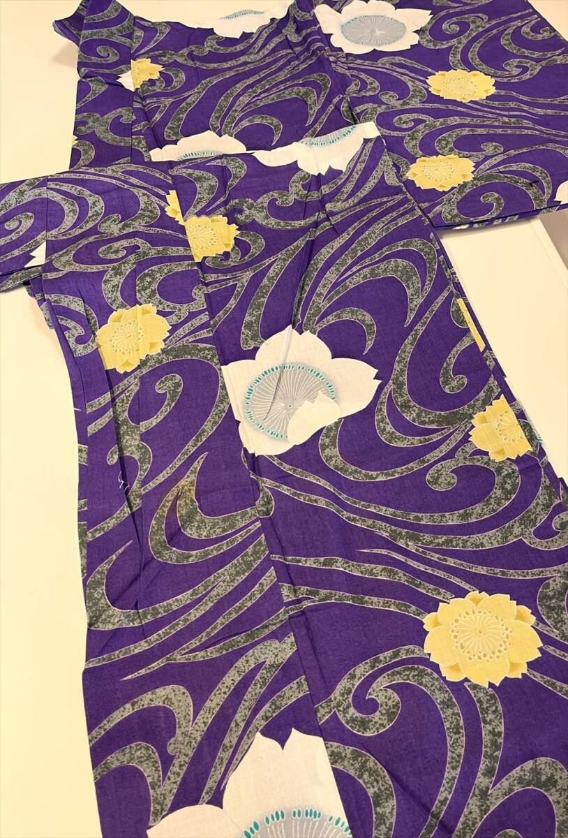花とら●リサイクル浴衣 紫 コーマ地 プリント 流水に桜 リメイク 素材    250812拍卖