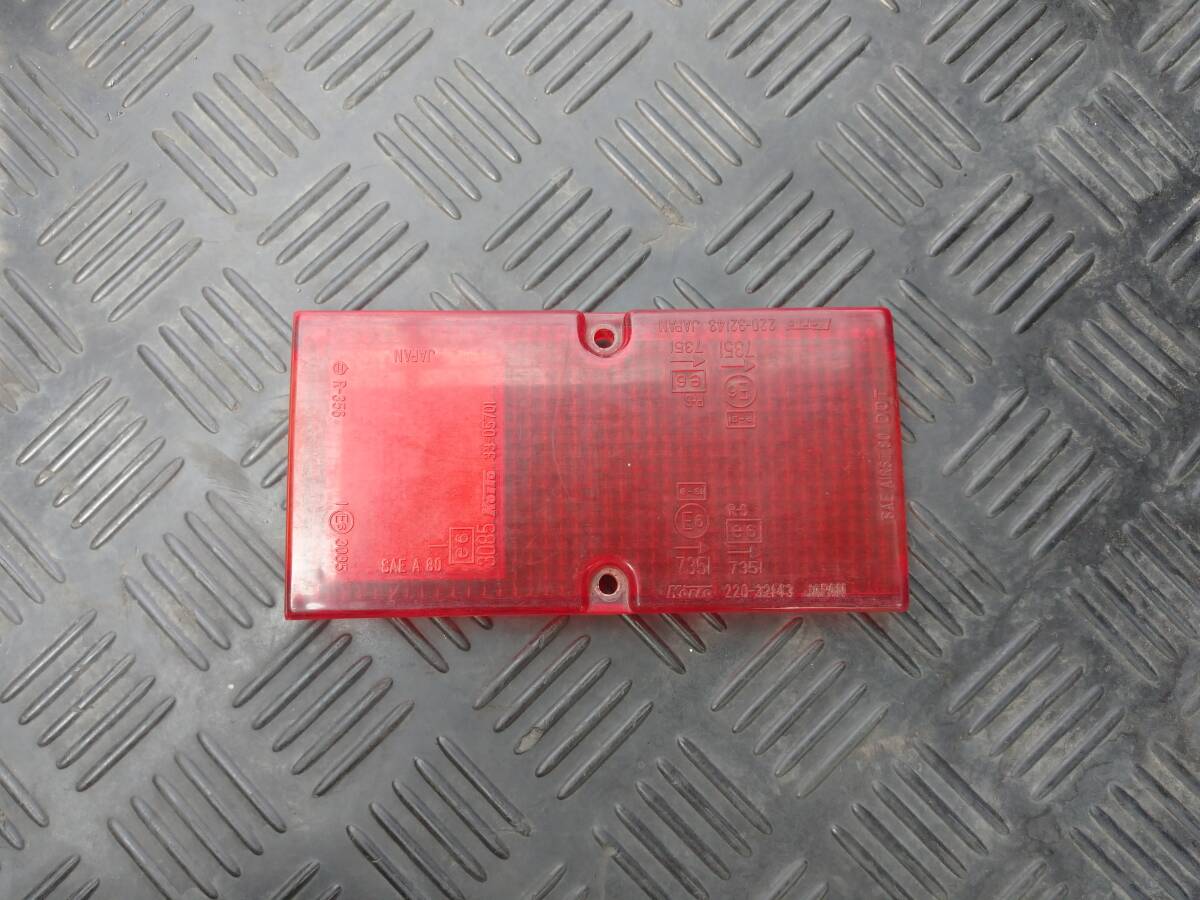 SUZUKI スズキ ジムニー 純正 テールランプ レンズ JA11 送料無料!! SJ30 JA71 拍卖