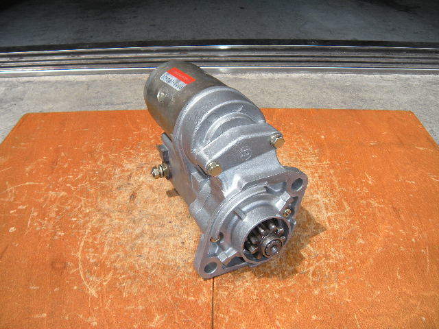 クボタ、トラクター用セルモーター(スターター)リビルト品 028000-4990、15401-63012拍卖