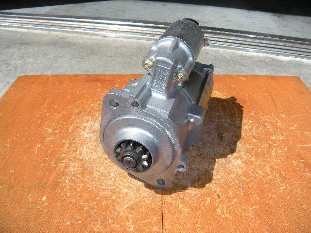 三菱重工、フォークリフト/産業機械/発動発電機用セルモーター(スターター) リビルト品 M2T62271~2、32A66-00101拍卖