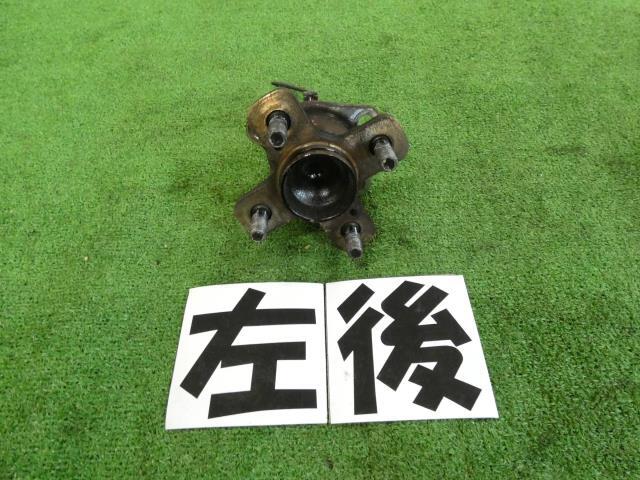 iQ DBA-KGJ10 リアハブ 1KR-FE 5A6 89544-52040 42450-74010 251168拍卖