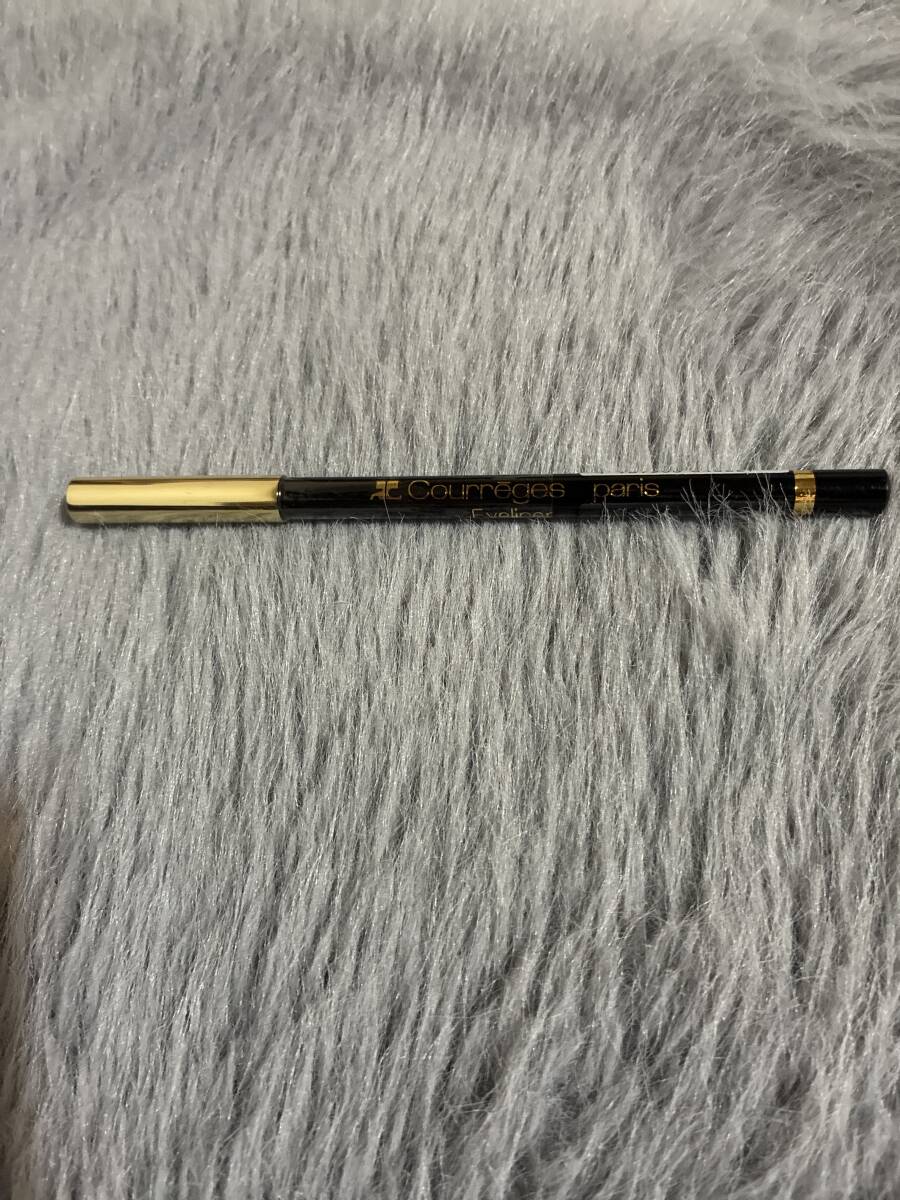 Courregesクレージュ〈アイライナーペンシル〉★ブラック系★新品未開封★定価1100円★拍卖