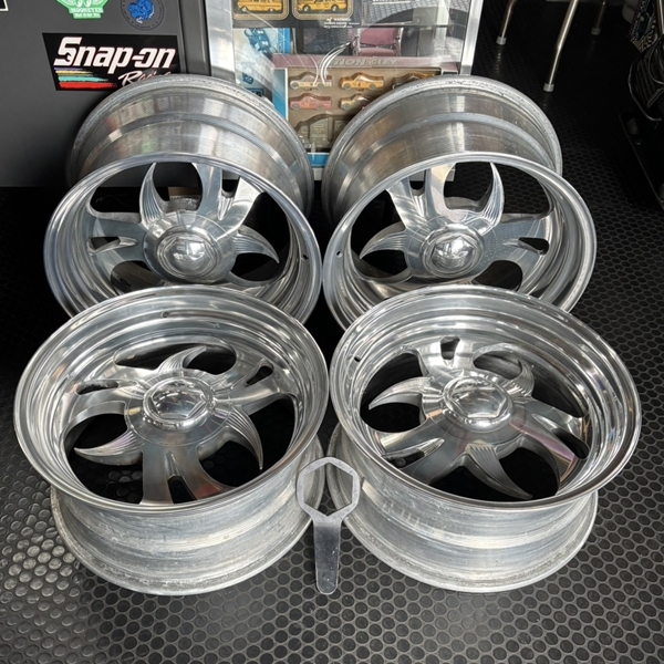 BUDNIK バドニック ビレット バドニック ホイール 17インチ 5H PCD127 中古現状拍卖