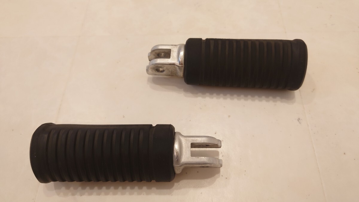 ハーレーダビッドソン 純正 フットペグ 中古品 ソフテイル ローライダー ストリートボブ スポーツグライド拍卖