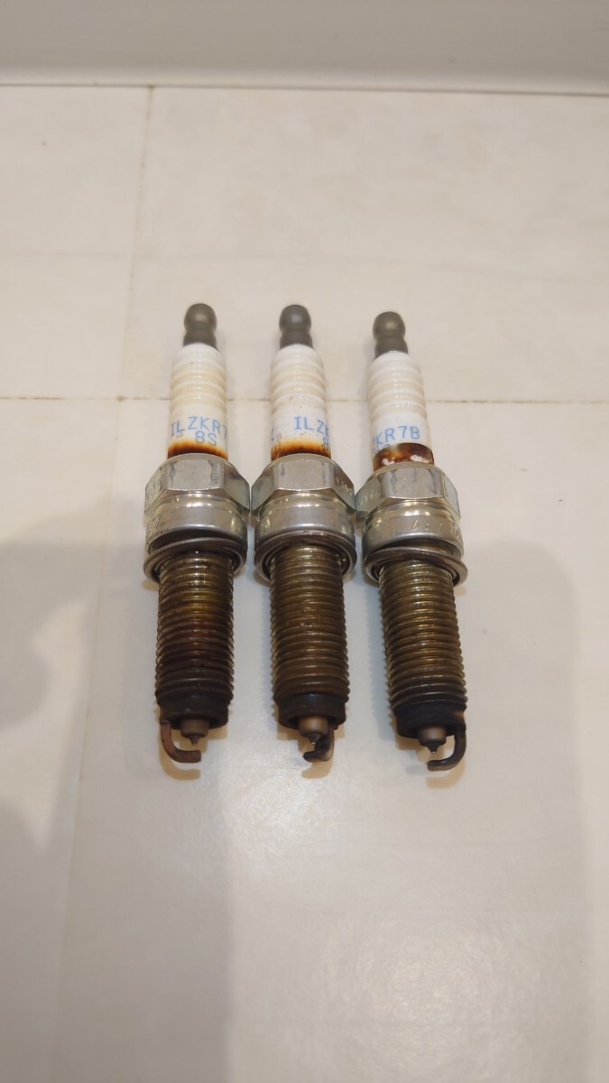 HONDA ホンダ N-ONE 純正プラグ ILZKR7B8S 3本セット 中古品 スパークプラグ拍卖