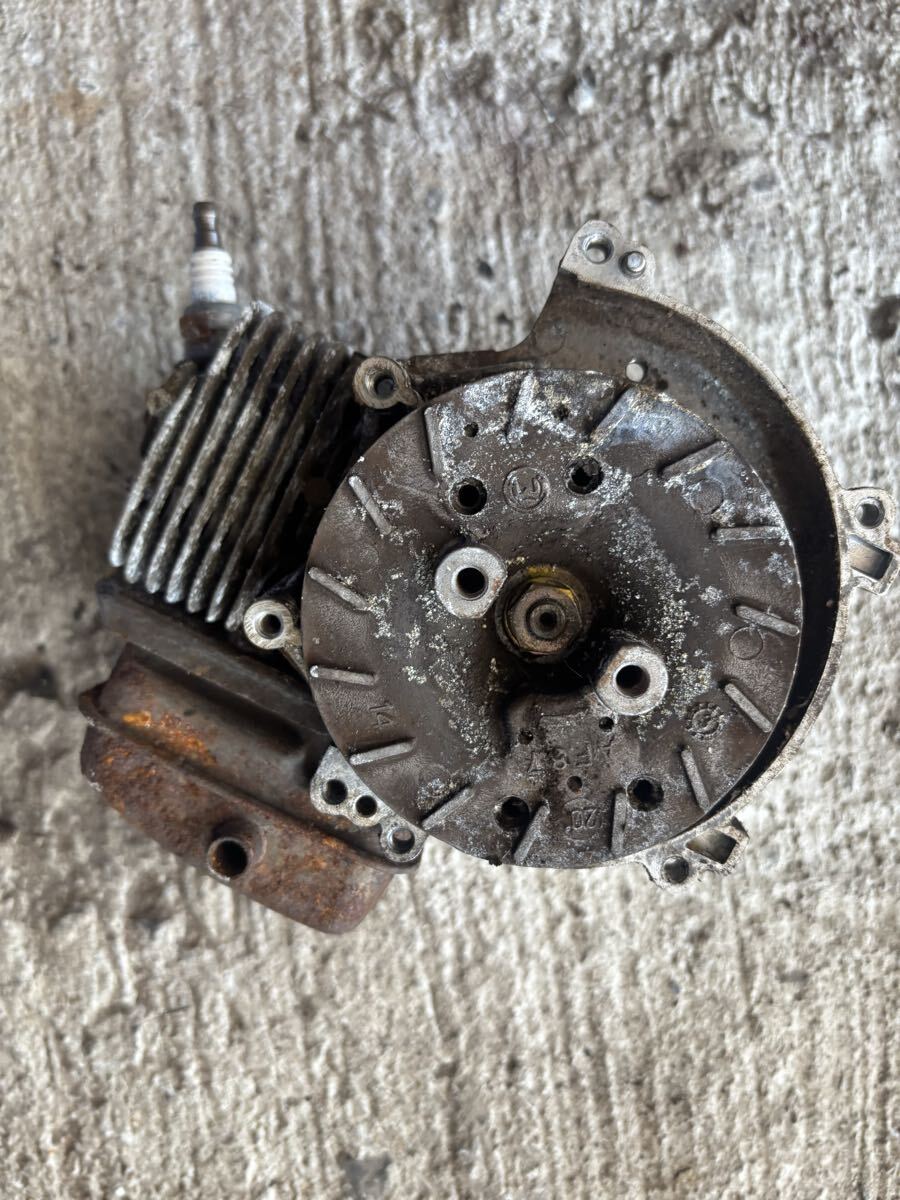 草刈機 刈払機 部品パーツ エンジン 圧縮あり 部品取り ジャンク取扱 共立RME260A拍卖