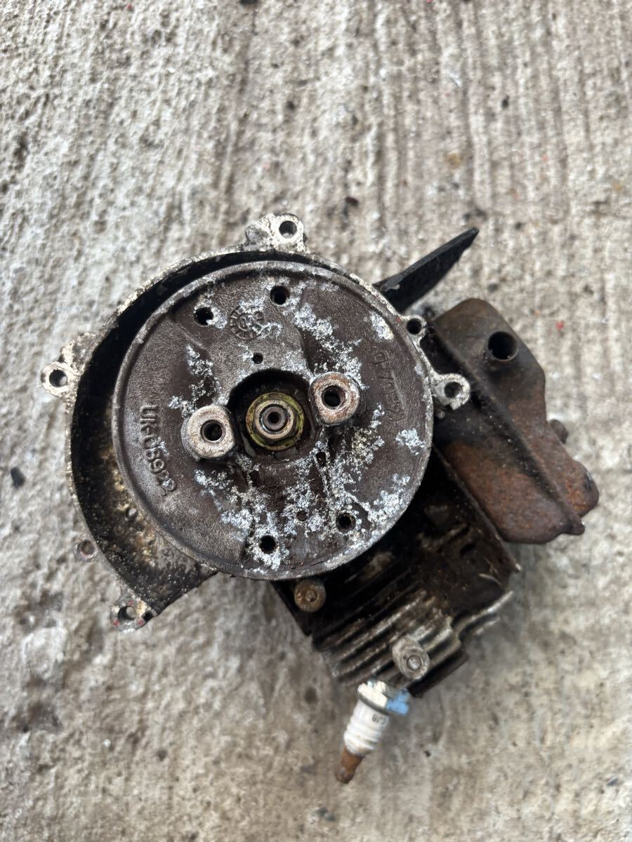 草刈機 刈払機 部品パーツ エンジン 圧縮あり 部品取り ジャンク取扱 ゼノアBK2310拍卖