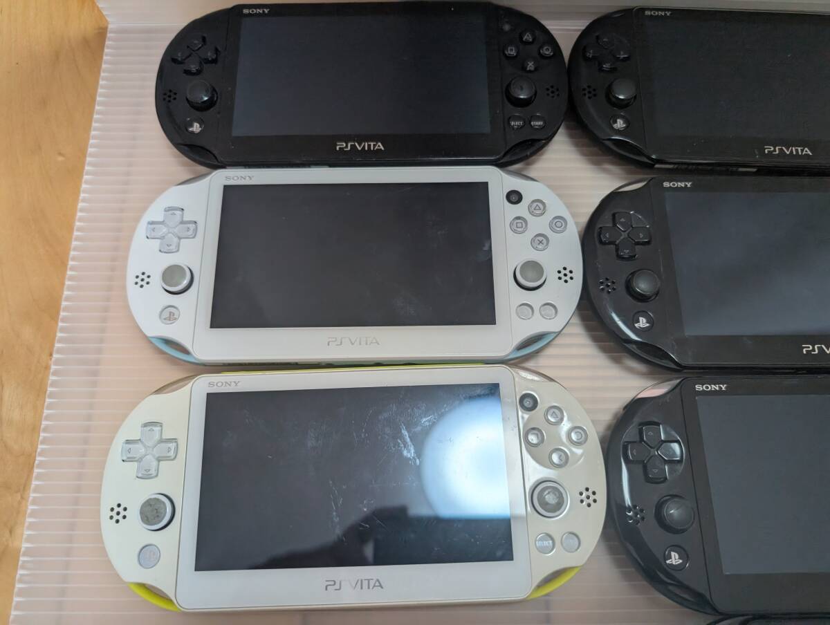 動作未確認 ソニー SONY PSVITA PCH-2000 合計11台 黄色3台 黒5台 白1 グレー1台 水色1台 まとめ売り 拍卖