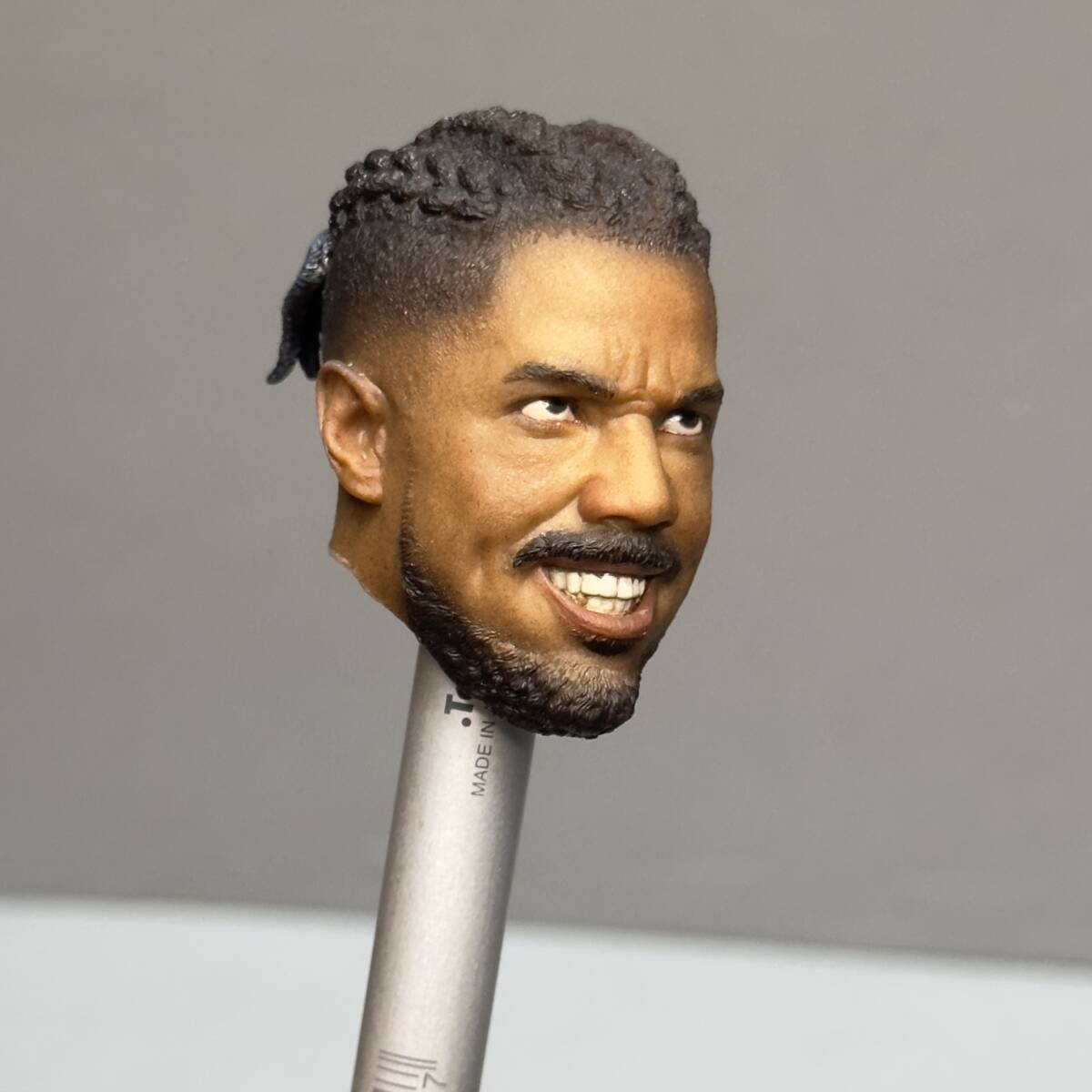 1/6 キルモンガー ヘッド ブラックパンサー フィギュア カスタム ホットトイズ拍卖