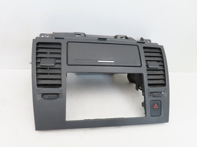 ☆【即決有】 日産 ティーダ C11 純正 オーディオ パネル 68275 ED000 (n010309)拍卖