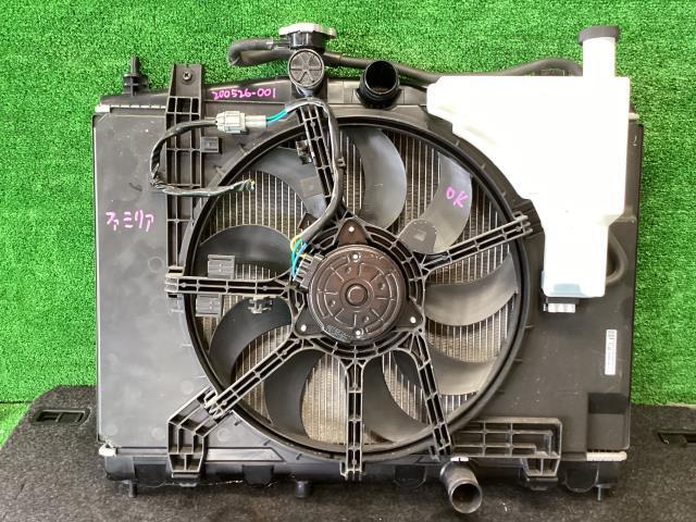 ファミリア DBF-BVY12 ラジエータ VE QM1 白 1N35-15-200 F-8-8-5拍卖