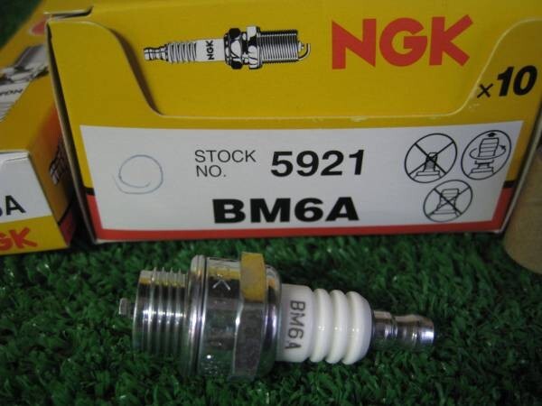 新品 2個セット スパークプラグ BM6A NGK拍卖