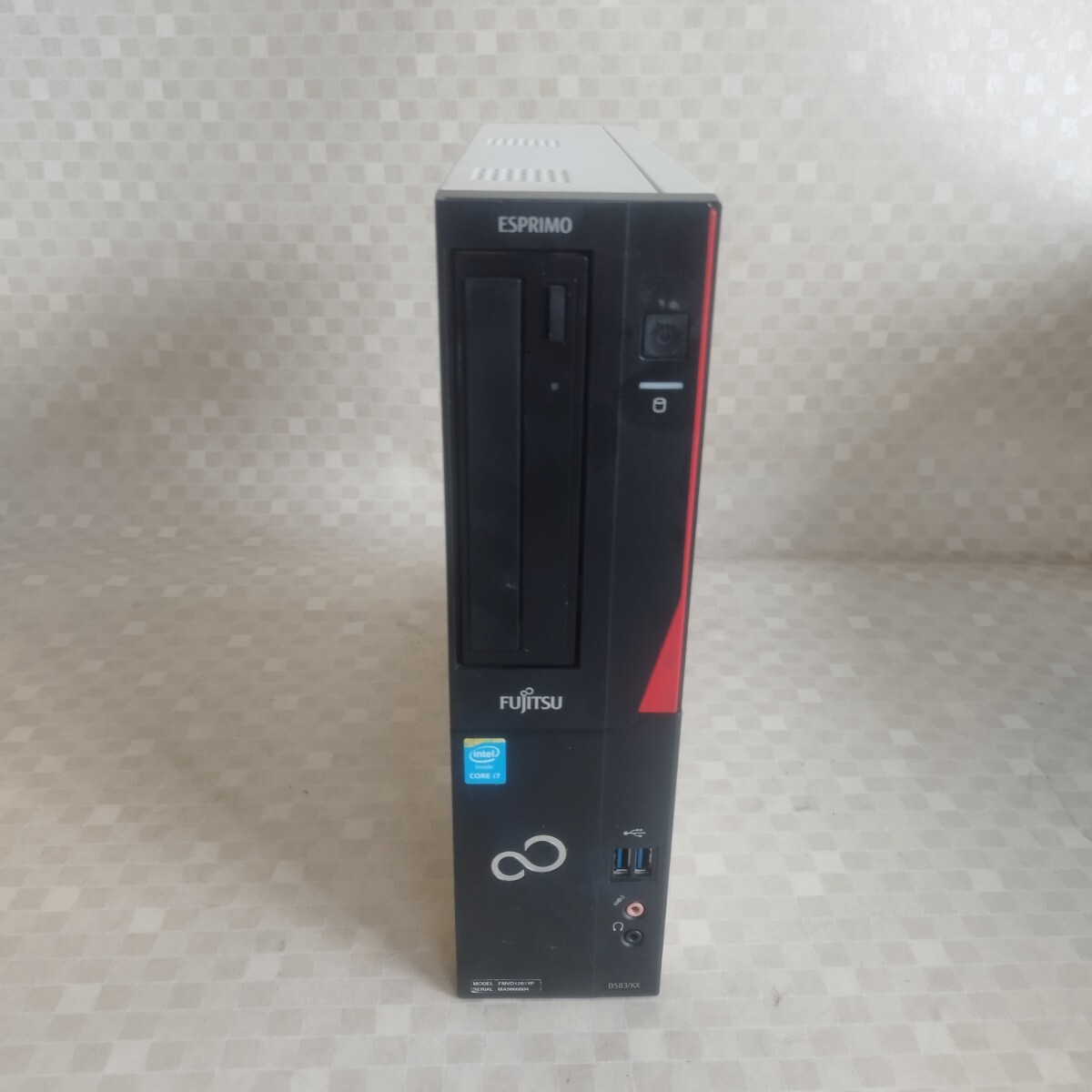 341134★Windows XP,7,10,11 OS選択可 富士通 ESPRIMO D583/KX Core i7-4790 3.60GHz/4GB/HDD5000GB/シリアル/パラレル/PS/2/リカバリ-作成拍卖