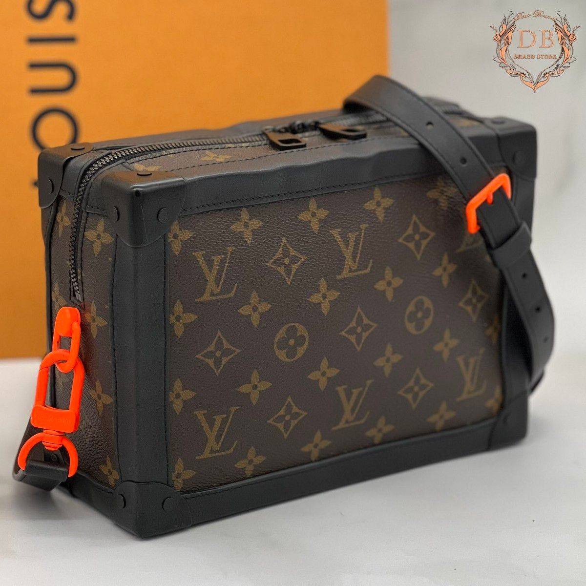 ルイヴィトン モノグラム ソーラーレイ ソフトトランク ショルダー マカサー Louis Vuitton メンズ バッグ ボディ 鑑定済 ブラック 斜め掛拍卖