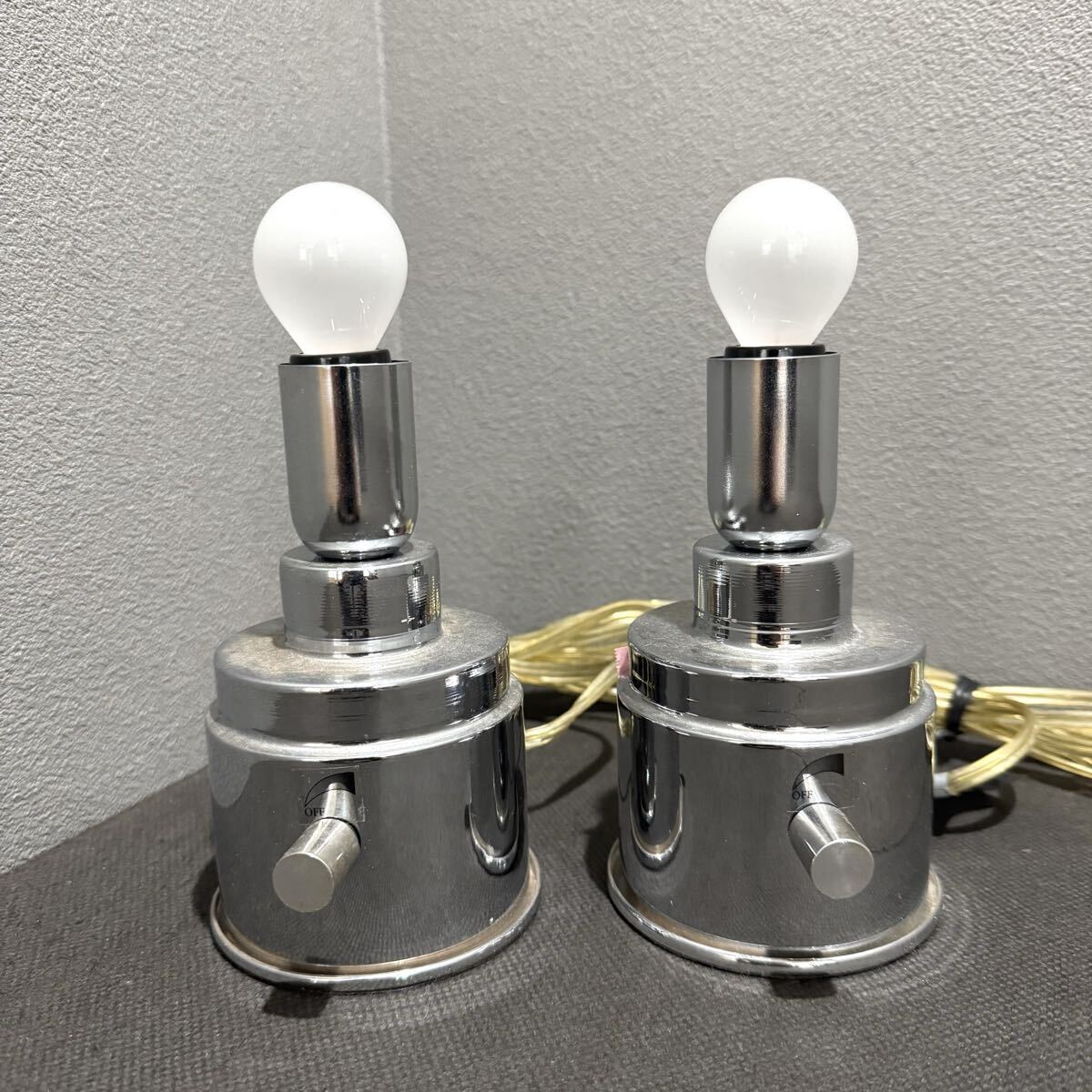 D(0804g9) デスクライト YTL-951 2個セット 100V 40W ユーワ 電球 口金E17 ★簡易動作確認OK 拍卖