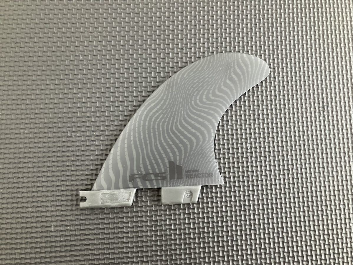 FCS2 1枚 バラ売り 他の種類でも可能 ツインREACTOR リアクター ライトフィン サイドフィン ネオグラス拍卖