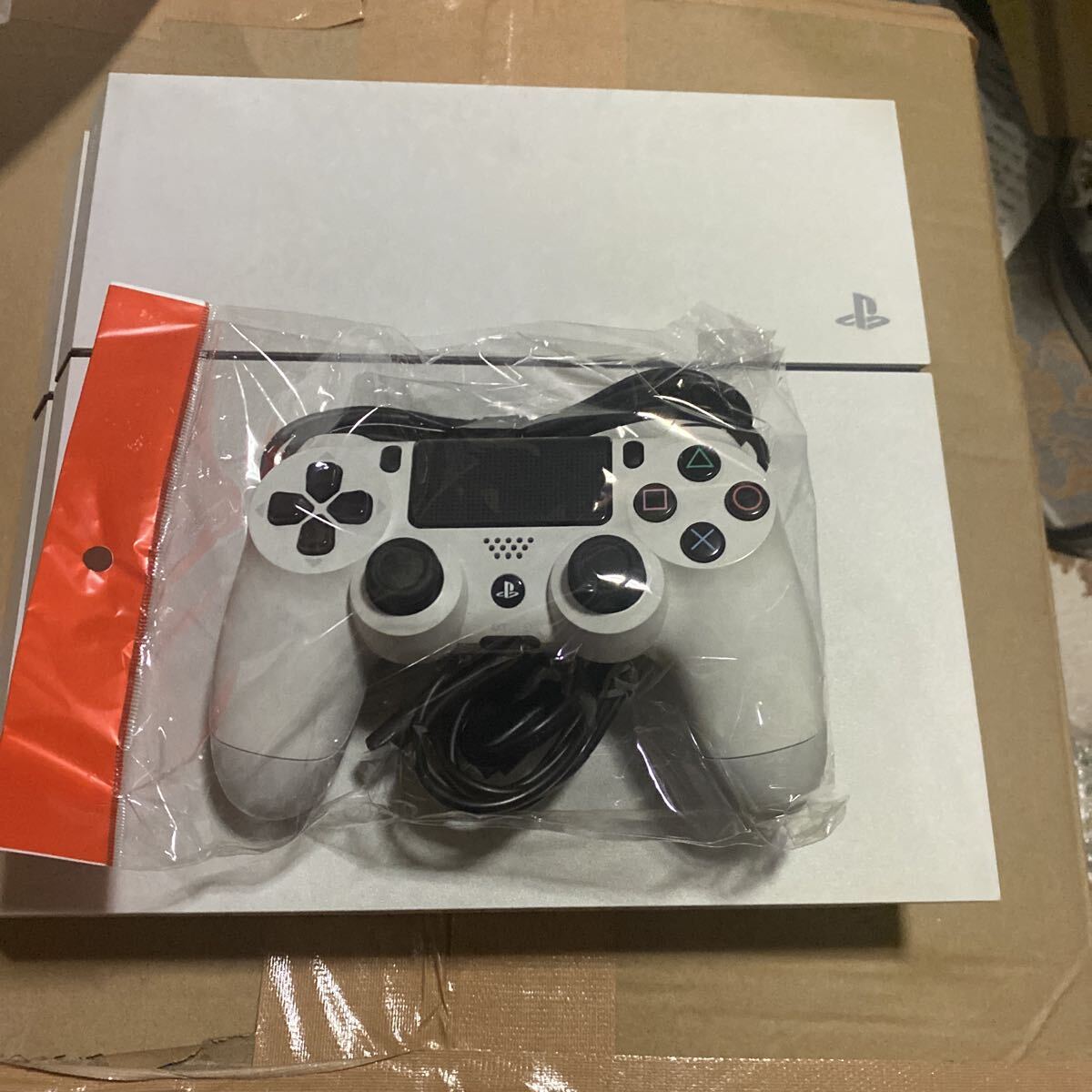 PS4 PlayStation4 SONY ホワイト プレステ4 プレイステーション4 ソニー グレイシャー ホワイト cuh 1200a 動作確認済み 送料無料拍卖