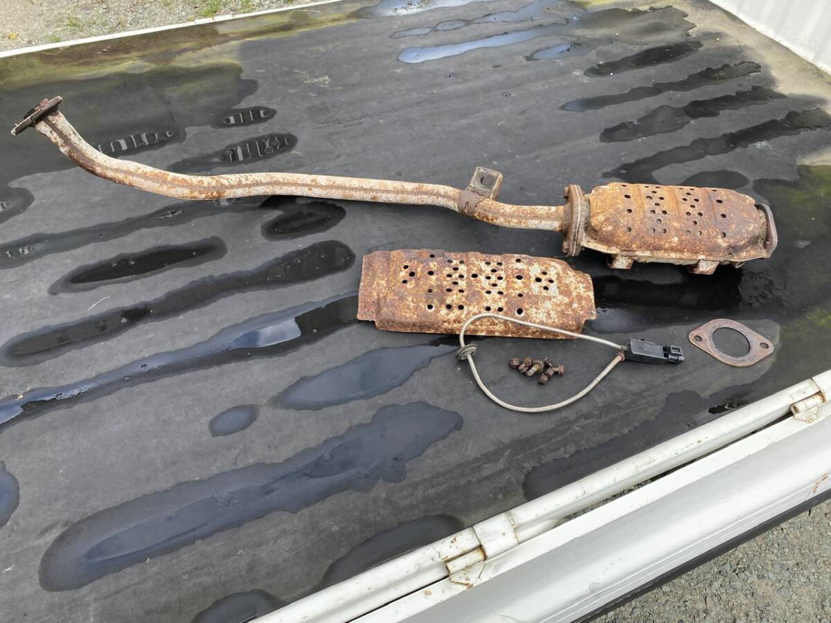 サニトラ B122 純正 フロントパイプ 触媒 センサー付き 旧車 日産 当時物 走行距離32,915キロ拍卖