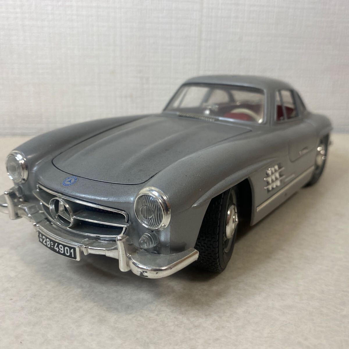 R0810 メルセデス ベンツ 300SL 1/18 1954年 ブラーゴ 3015 イタリア 外車 カー CAR コレクター拍卖