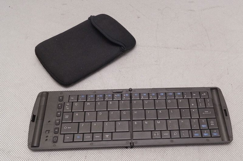 税込◆美品◆ELECOM ワイヤレスキーボード TK-FBP047EBK 折りたたみ 動作確認済 エレコム-B3-9679拍卖